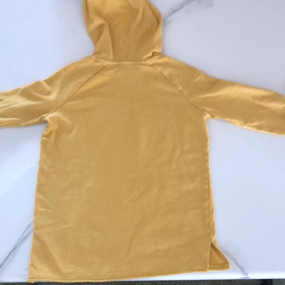 || Old navy yellow sweatshirt || - Picture 4 of 4